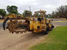 Trencher - Vermeer 1250 large Wheeled Ride on trencher.  - picture2' - Click to enlarge