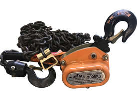 Liftall 3G- v Chain Lever Block 3 Tonne x 6 metre chain 505600VM (NEW IN BOX) - picture0' - Click to enlarge