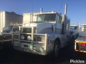 1989 Kenworth T600 - picture2' - Click to enlarge
