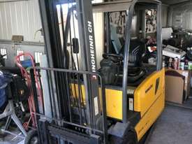 3.5Ton Electric Forklift - picture0' - Click to enlarge