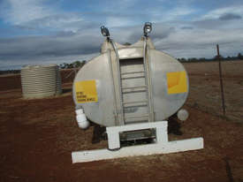 Unknown Tank Tank Irrigation/Water - picture1' - Click to enlarge