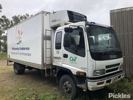 2005 Isuzu FRR550 - picture0' - Click to enlarge