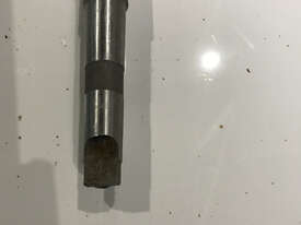 Balfour Capital Morse Taper Shank Drill 13/16 Inch (20.64mm) Shank No. 2 - picture2' - Click to enlarge