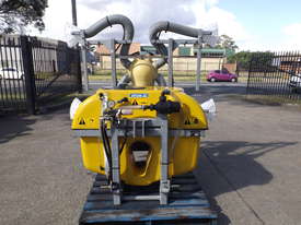 Turbomist Vineyard Sprayer - picture0' - Click to enlarge