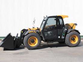 Telehandler CAT407C - picture0' - Click to enlarge