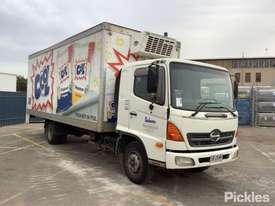 2004 Hino FD1J - picture0' - Click to enlarge