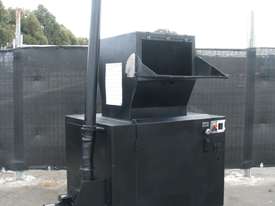 Industrial Heavy Duty 22kW Plastic Granulator with Blower - picture0' - Click to enlarge