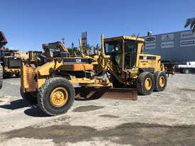 Caterpillar 12H II Grader - picture0' - Click to enlarge