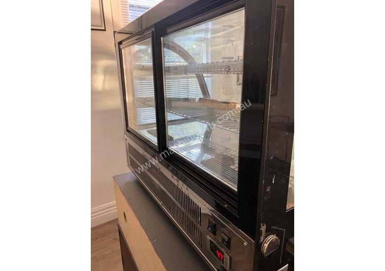 Used 2015 Ag Equipment Fgtr160l Cake Display Fridge In Ballarat Vic