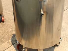 Stainless Steel Mobile Tank - picture1' - Click to enlarge