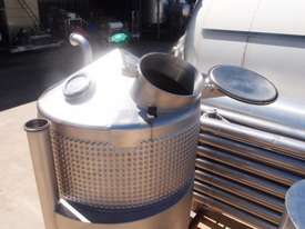Stainless Steel Jacketed Tank, Capacity: 1,000Lt - picture2' - Click to enlarge