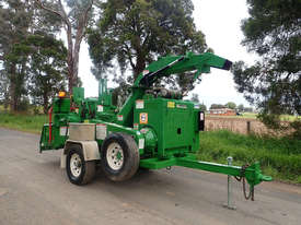 Bandit 990HD Wood Chipper Forestry Equipment - picture0' - Click to enlarge