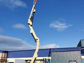 JLG 40 Foot Electric Boom Lift - Like New - picture0' - Click to enlarge