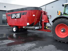 2015 Jaylor 5750 Mixer Wagon  - picture1' - Click to enlarge