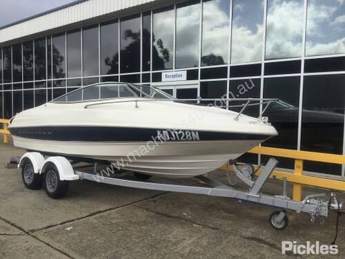 1999 Bayliner Capri 2052 LS