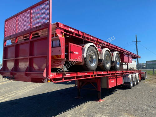 Moore R/T Combination Flat top Trailer