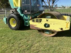 AMMANN ASC110 Smooth Drum Vibrating Roller  - picture1' - Click to enlarge
