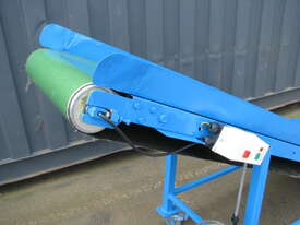 Incline Belt Conveyor - 1.8m long - picture2' - Click to enlarge