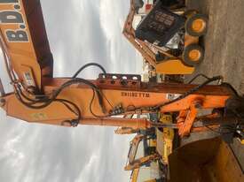 Daewoo Excavator with ENGCON Tilt-rotator - picture1' - Click to enlarge
