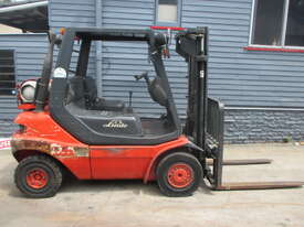 Linde 2.5 ton LPG Cheap Used Forklift  #CS250 - picture0' - Click to enlarge
