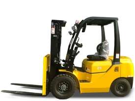 2.5 Counter Balance Forklift  - picture1' - Click to enlarge