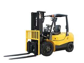 2.5 Counter Balance Forklift  - picture2' - Click to enlarge