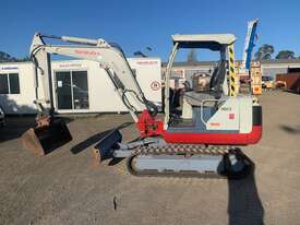 Takeuchi TB135 evcavator - picture0' - Click to enlarge