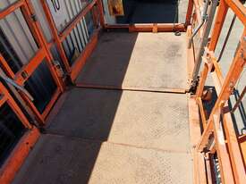 42 ft wide deck RTS Scissor - picture1' - Click to enlarge