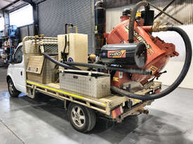 LDV V80 Tray Truck - picture1' - Click to enlarge