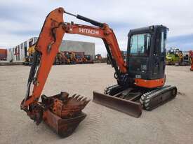 2012 HITACHI ZAXIS 35U 3.5T EXCAVATOR WITH FULL A/C CABIN, QC HITCH, BUCKETS AND 3781 HOURS  - picture0' - Click to enlarge