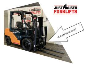TOYOTA 62-8FD30 32886 DIESEL 3 TON 3000 KG CAPACITY FORKLIFT 2 STAGE MAST. - picture0' - Click to enlarge