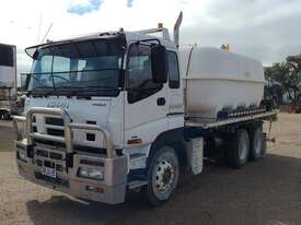 Isuzu With Tipper Body - picture1' - Click to enlarge