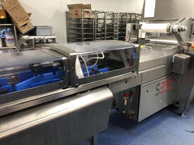 Industrial Stainless Automatic Tray Sealer - Mecapack S 3500 Flex - picture1' - Click to enlarge