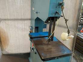 Leton DCM-6 Vertical Bandsaw 325mm height x 620mm throat - picture0' - Click to enlarge