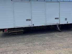 Amplus Pantech Truck Body - picture0' - Click to enlarge