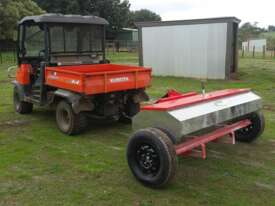 FARMTECH ILS-2200 LIME SPREADER (500L) - picture1' - Click to enlarge