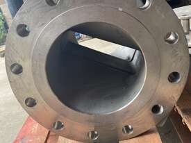 8in Xomox Titanium Plug Valve - picture0' - Click to enlarge