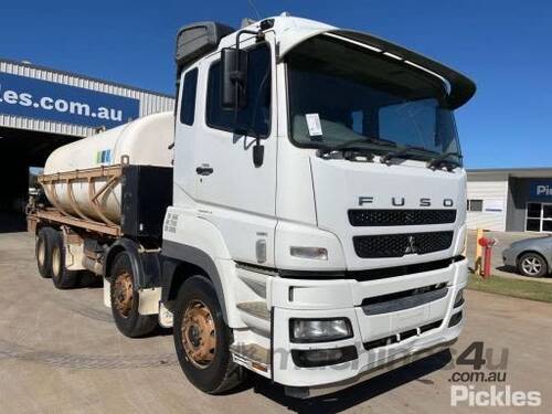 2011 Mitsubishi Fuso FS500