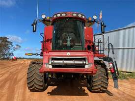 Case IH 8120 and 2152 45ft - picture0' - Click to enlarge