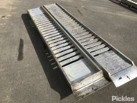 Digga 3.5m Loading Ramps - picture0' - Click to enlarge