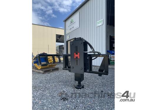 Hydraulic Post Driver with Universal Hitch