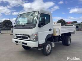 2010 Mitsubishi Canter FG - picture0' - Click to enlarge