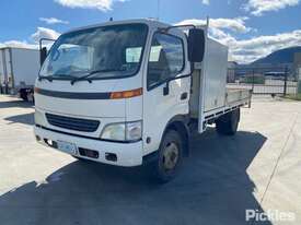 2002 Hino DUTRO - picture0' - Click to enlarge