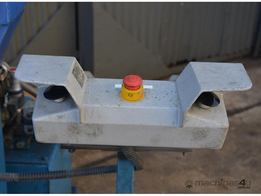 Used unbranded Hydraulic dual station riveting Rivet Press 3 Phase