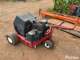 Toro Greens Aerator Petrol 16hp Vanguard Engine. Thies Asset Is Located In Parkes NSW, Pickup and Vi - picture2' - Click to enlarge