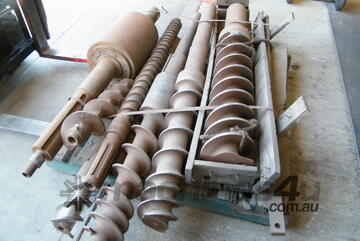 Steelbro extruder screws