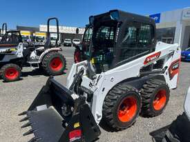 Bobcat S450 Skid Steer Loader - picture0' - Click to enlarge