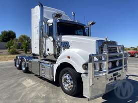 Mack Clxt - picture0' - Click to enlarge