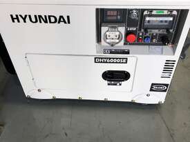 Generator: 6.5kva Hyundai DHY6000SERS (Remote Start) - picture1' - Click to enlarge