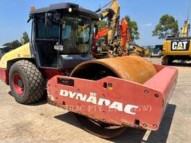 DYNAPAC CA6000 Vibratory Single Drum Smooth - picture0' - Click to enlarge